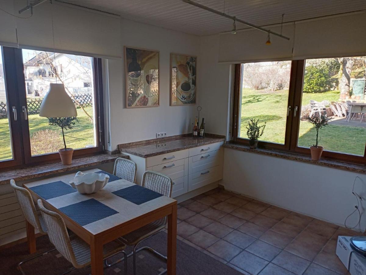 Adenauer Cottage Exteriör bild